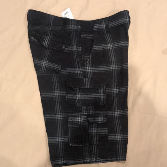 IronJeans Men’s Short - Picture 3 of 5